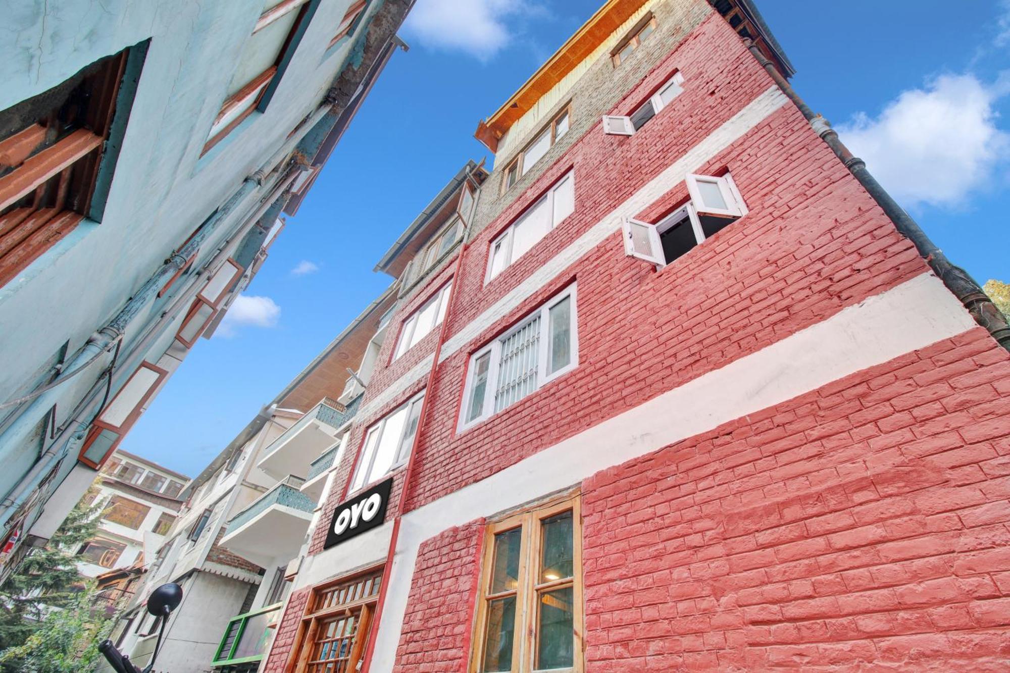 Hotel Ab-I-Hayat Srīnagar Kültér fotó